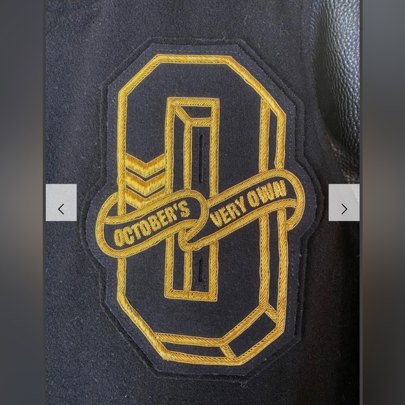 Mint condition. 10/10 no rips or damages. - Picture 3 of 5